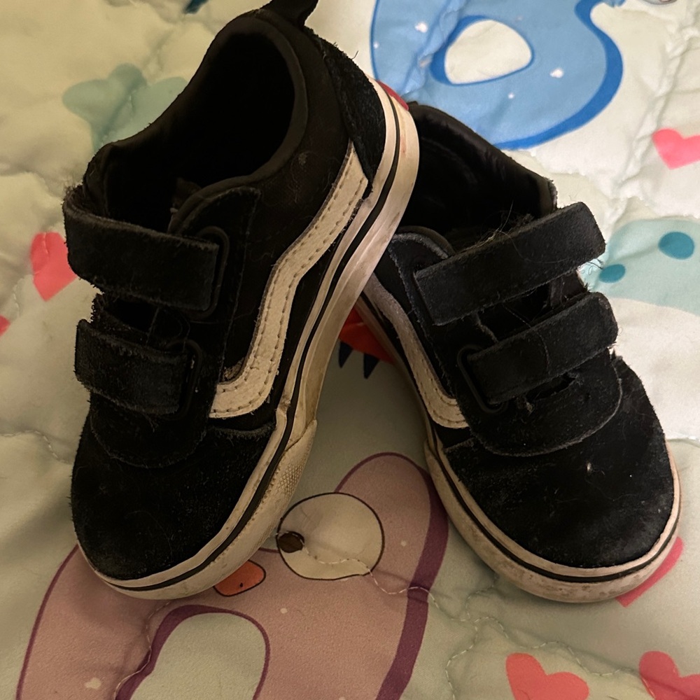 Size 6 toddler Vans
